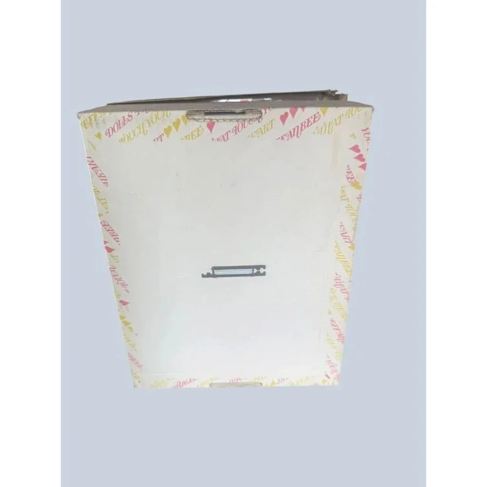 Vintage 1980's Effanbee Savannah 11